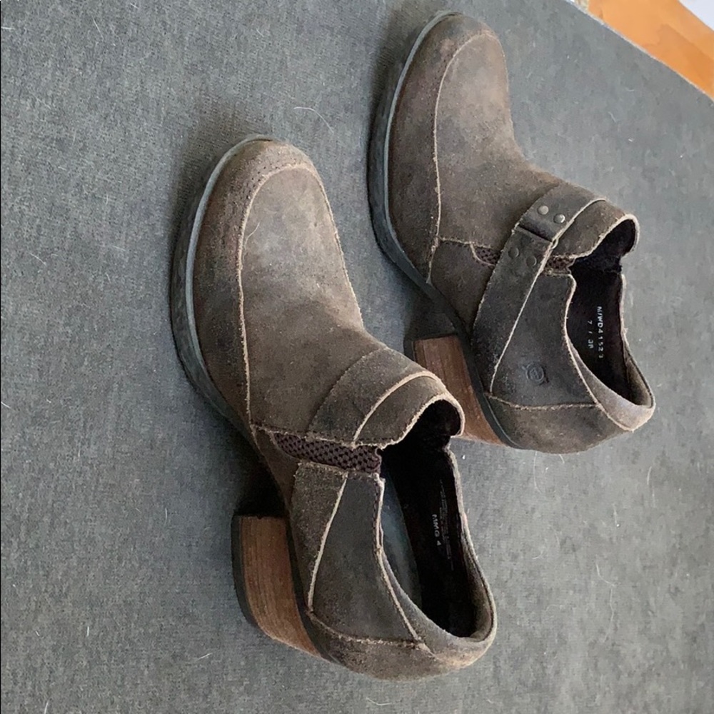 Born ankle boots
